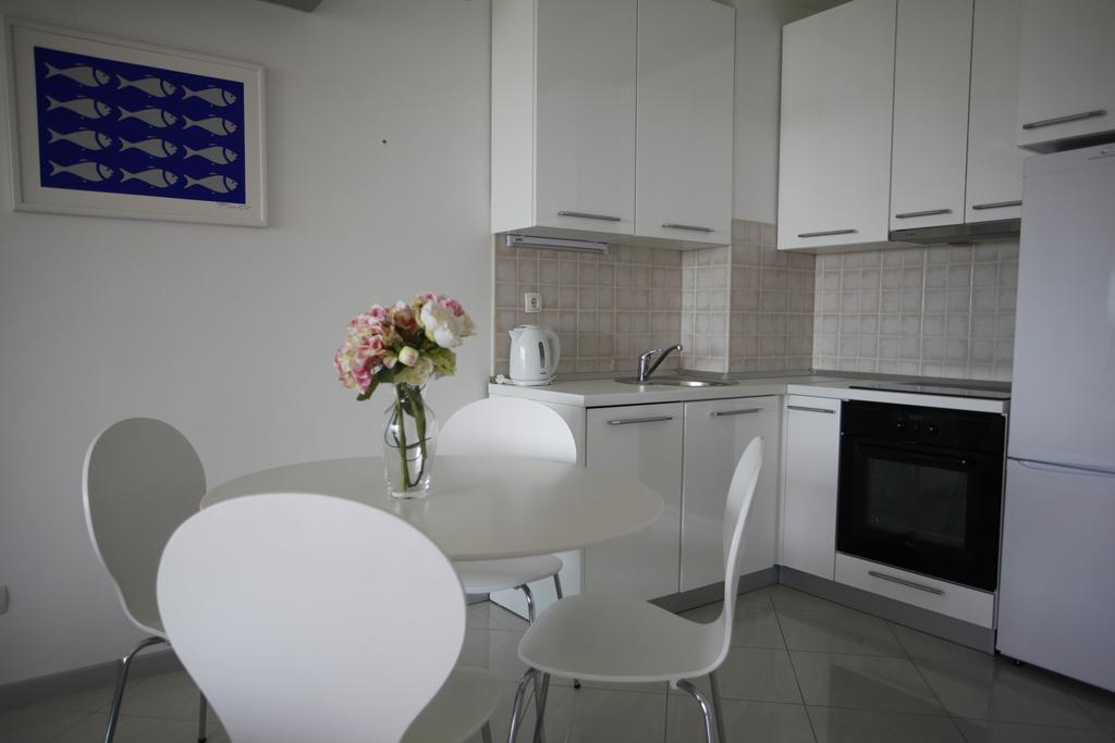Residence Art Split Podstrana Esterno foto